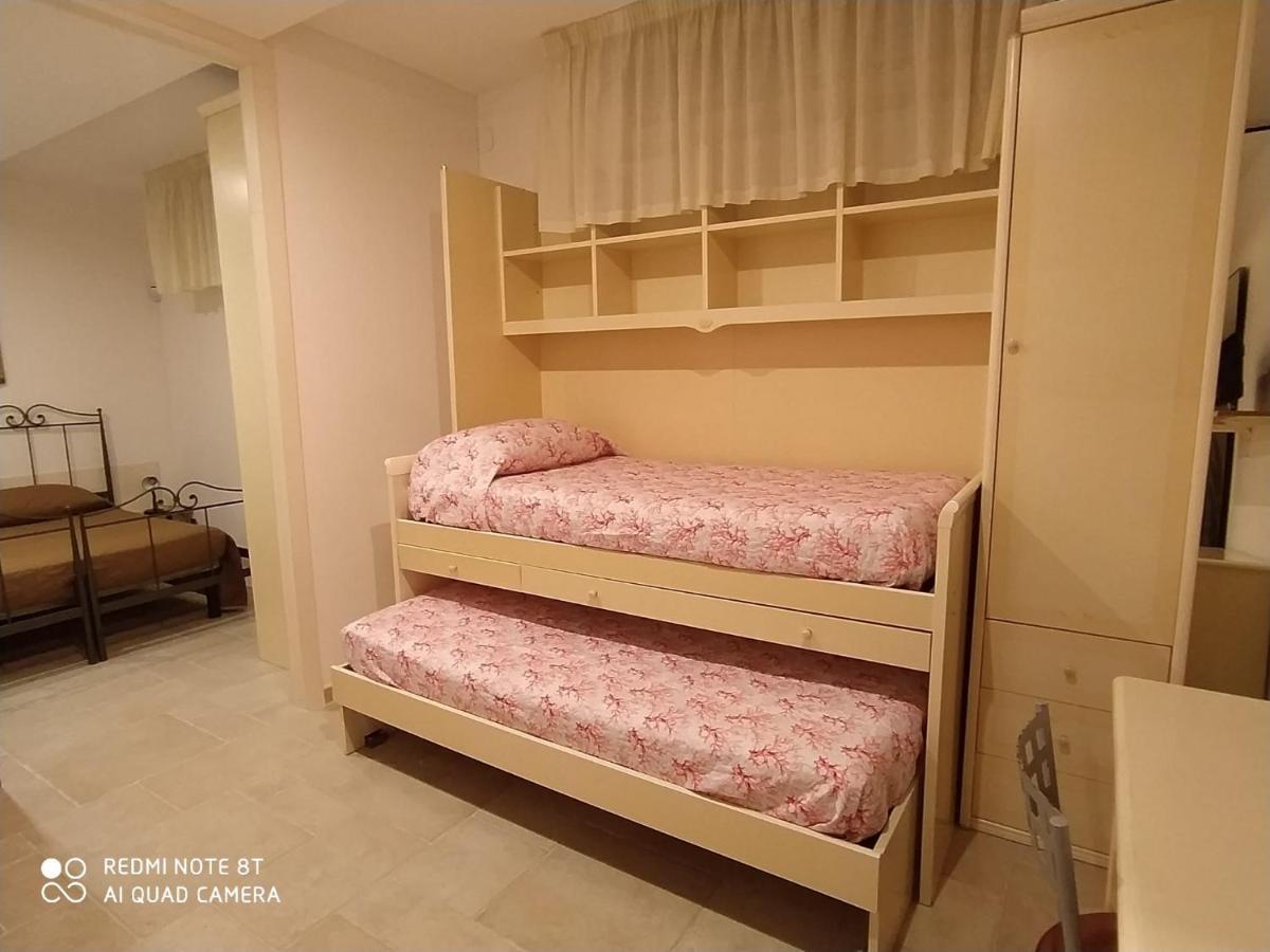 Bollicine Hotel Bari Kültér fotó