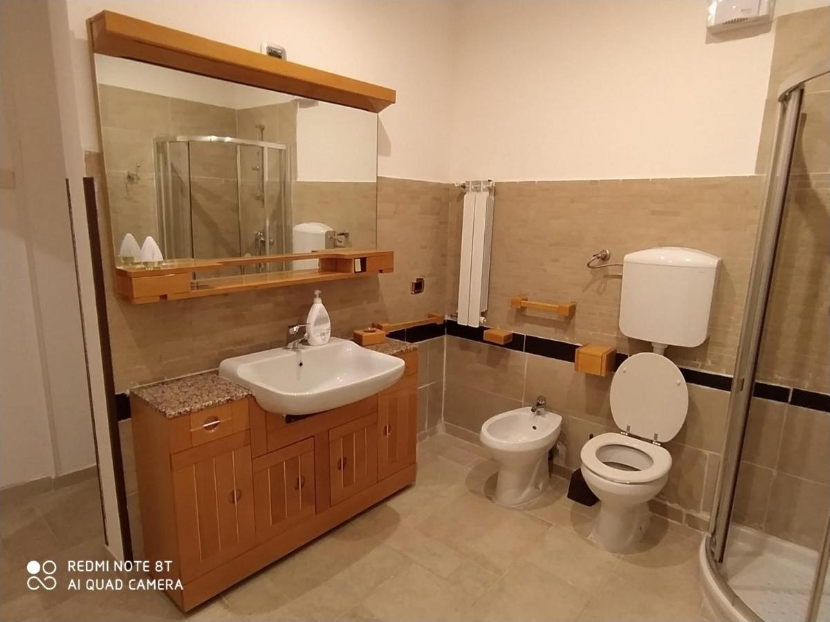 Bollicine Hotel Bari Kültér fotó